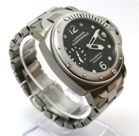 panerai submersible titanium 44mm